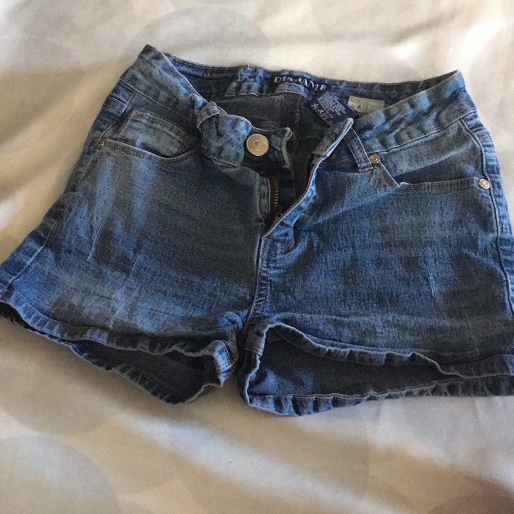 Blue distressed shorts